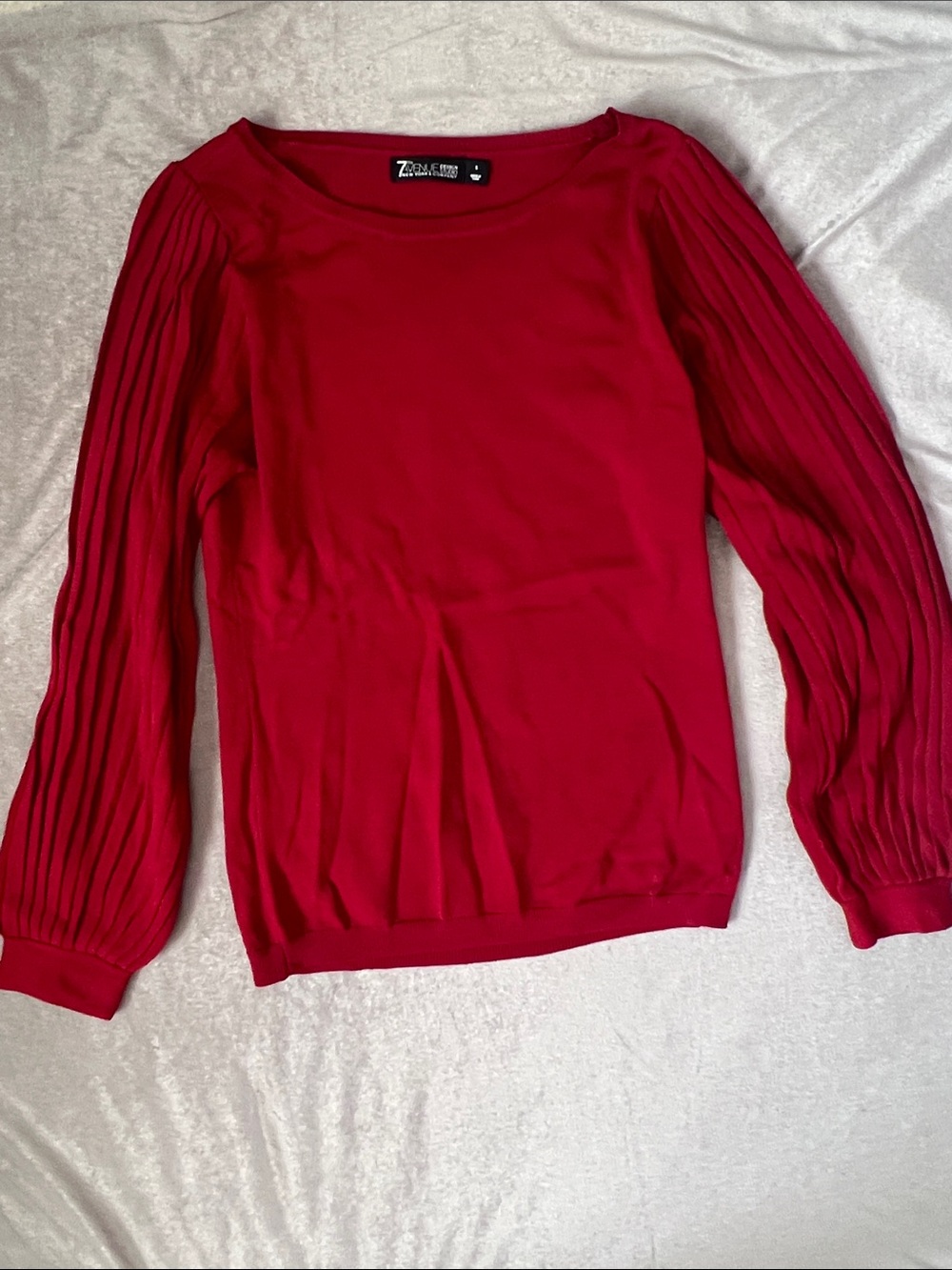 Red Cranberry Pleated-Sleeve Scoop Neck Sweater